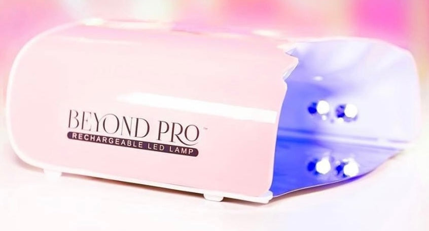 Beyond Pro Rechargeable LED Lamp Version II Pink