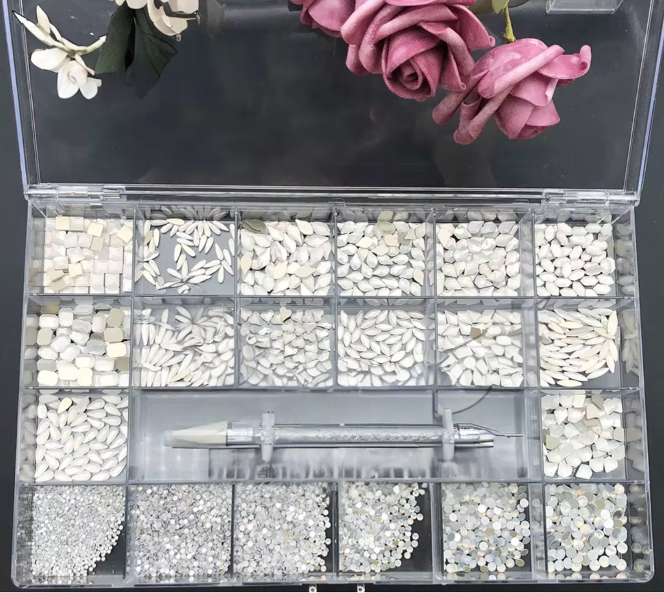 2100 pieces Multi shape glass crystal stone box