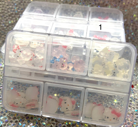 Hello Kitty plastic charms box