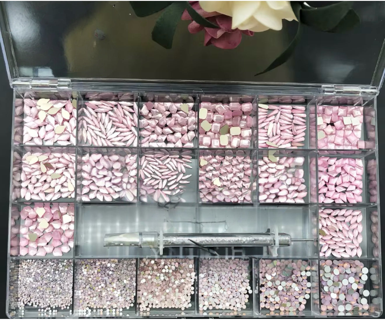 2100 pieces Multi shape glass crystal stone box