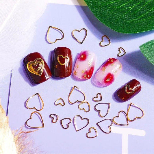 Metal heart shape decoration